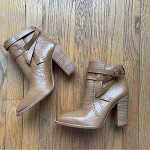 NEW Rachel Zoe Brenda Bootie Tan Leather Revolve Size 9.5 NWOT Ankle Boot